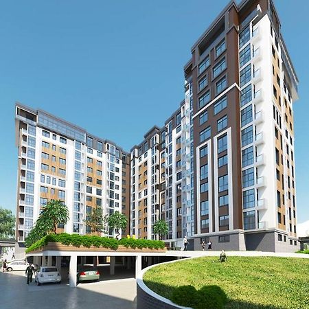 Люкс Апартаменти В Центрі Міста ,Жк Театральний Rivne Exterior foto